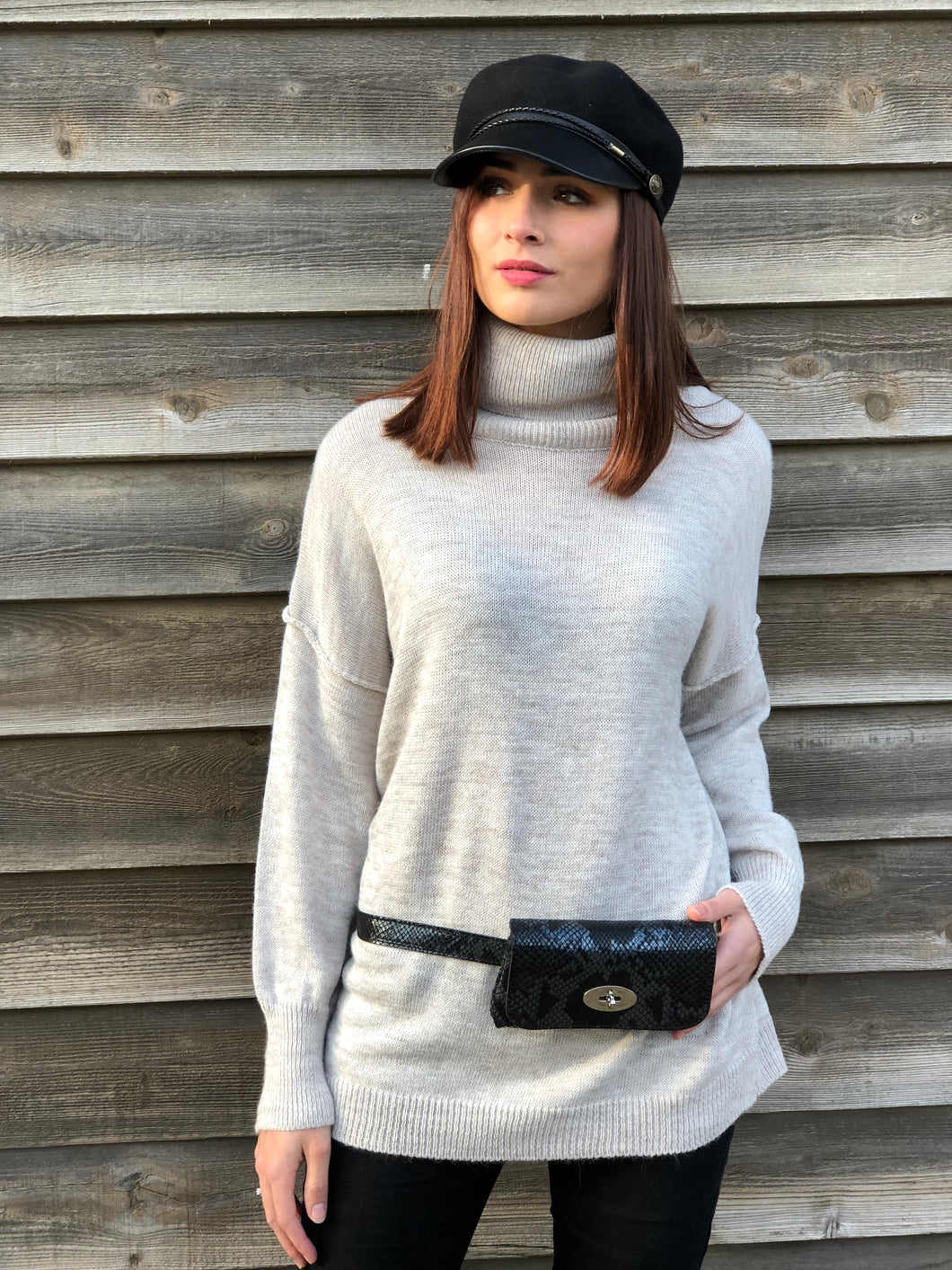 Sac banane en cuir imprimé python noir