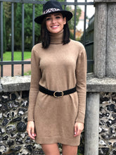 Robe pull Angie camel