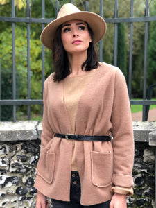 Veste avec ceinture camel