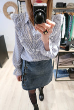 BLOUSE VOLANT BLEU