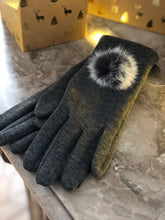 Gant pompon gris