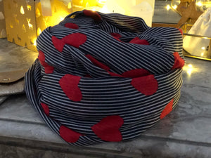 Foulard cœur rouge