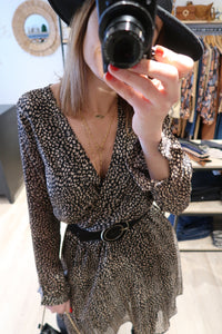 ROBE CACHE COEUR NOIR ET CAMEL