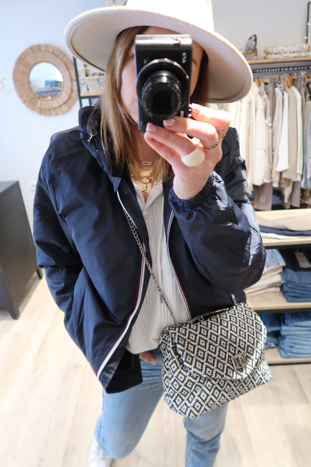 KWAY COURT MARINE