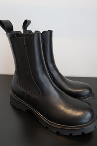 BOOTS NOIR