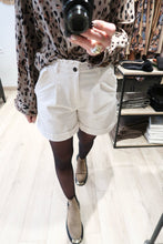 SHORT ECRU