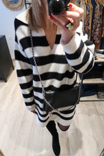 ROBE PULL A RAYURES